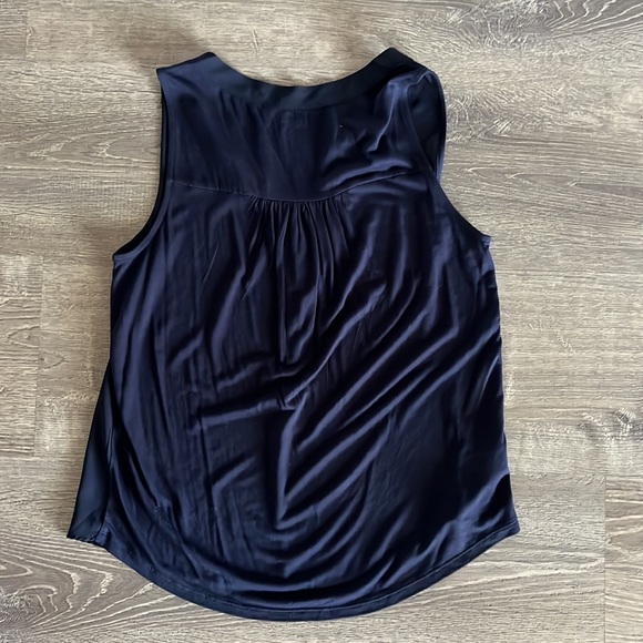 LOFT blouse - Picture 3 of 3